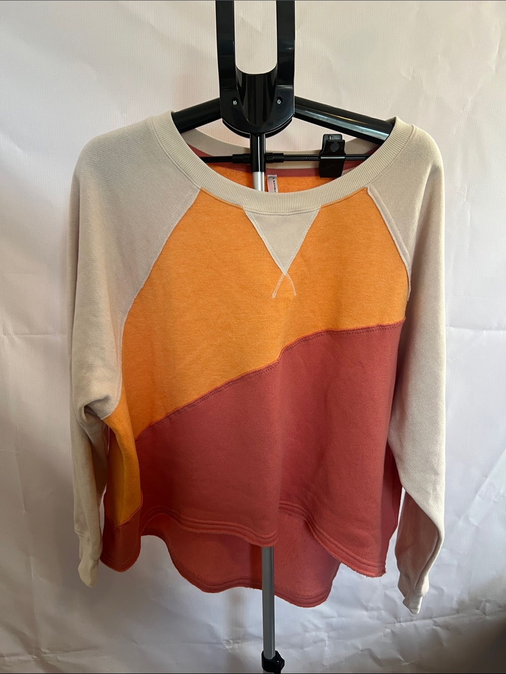 FREE PEOPLE ANTHOPOLGIE MOVEMENT KINDLE UP PULLOVER SWEATER SIZE L